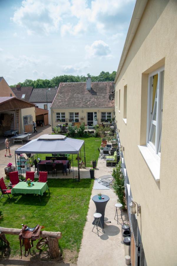 Ranchzimmer Am Hippo-Campus Reit- Und Therapiezentrum Deutsch Haslau Buitenkant foto