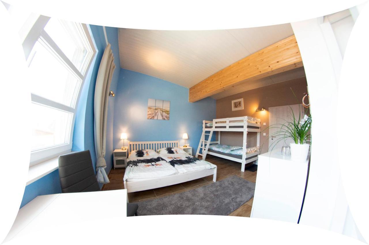 Ranchzimmer Am Hippo-Campus Reit- Und Therapiezentrum Deutsch Haslau Buitenkant foto